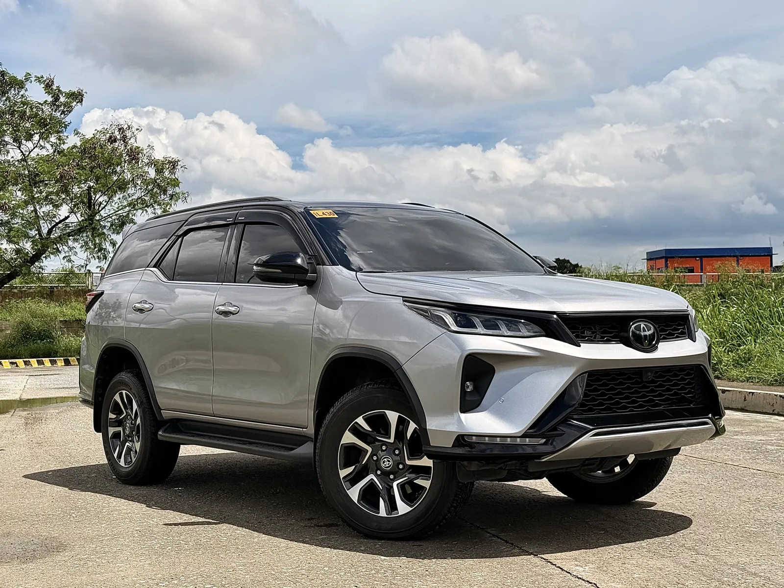 2021 Toyota Fortuner LTD 4X2 (Gray)